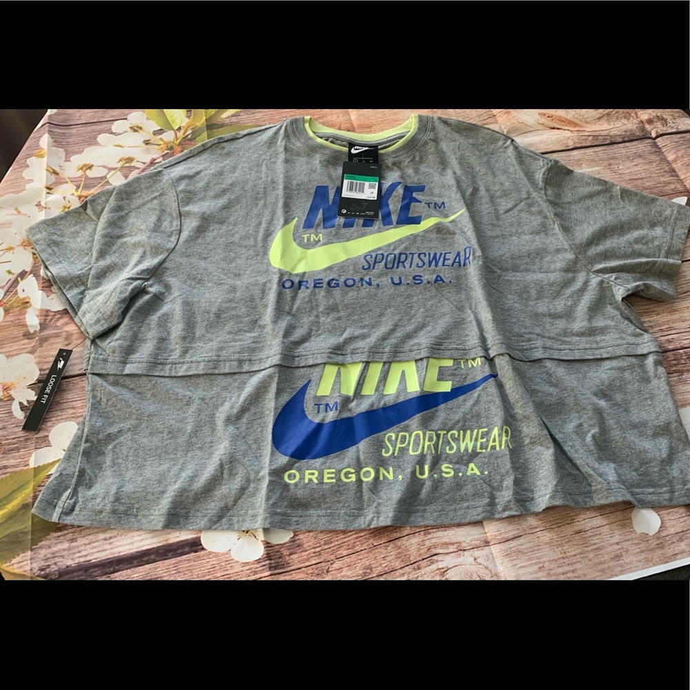 🆕👚 Nike✔️ Shirt